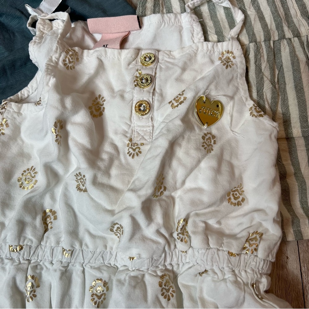 ❤️Assorted dresses and separates - Picture 7 of 12